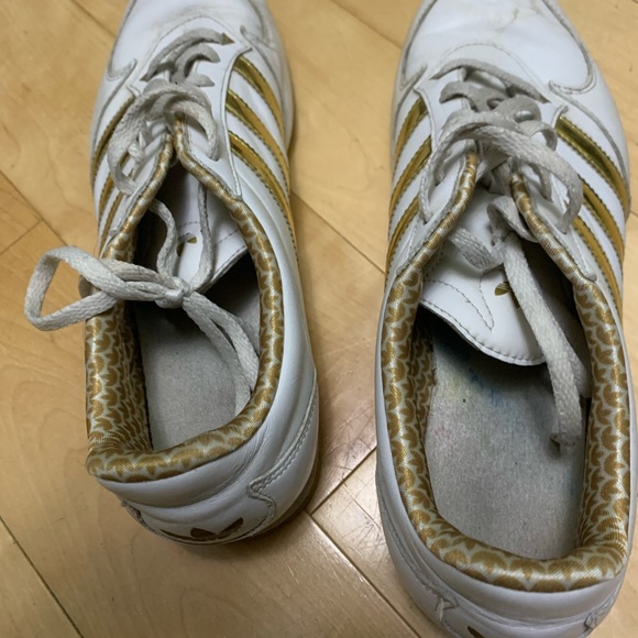 Adidas Midiru  limited edition white and gold. Us size 8,5 real leather - Picture 5 of 5